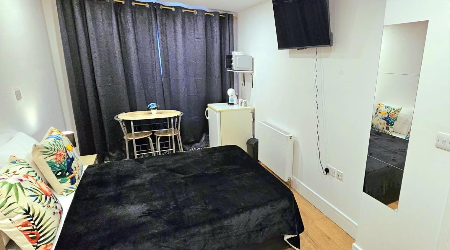 Penelope Ensuite Double Room Londres Exterior foto